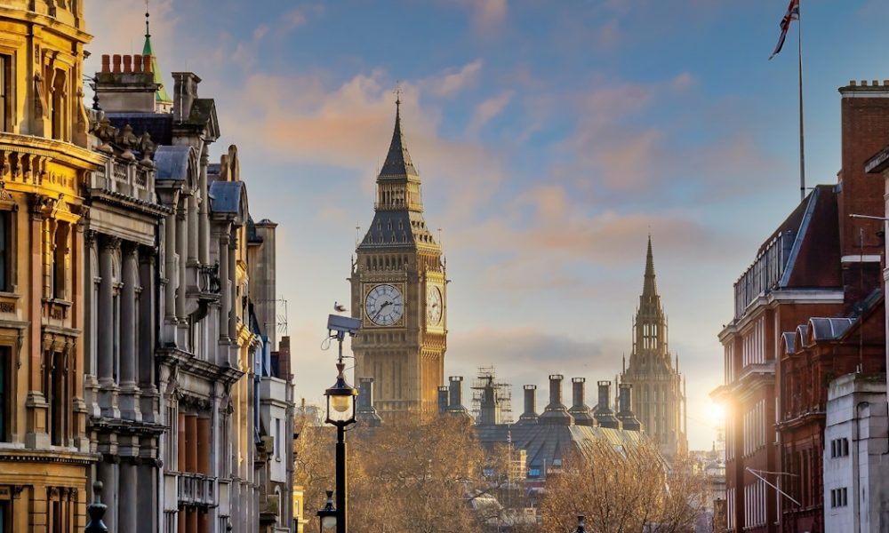 thumb_16141422_cover_header-r2zly2h31sajgfl9h30hbtv5rjhub0ue3cidl7gga8